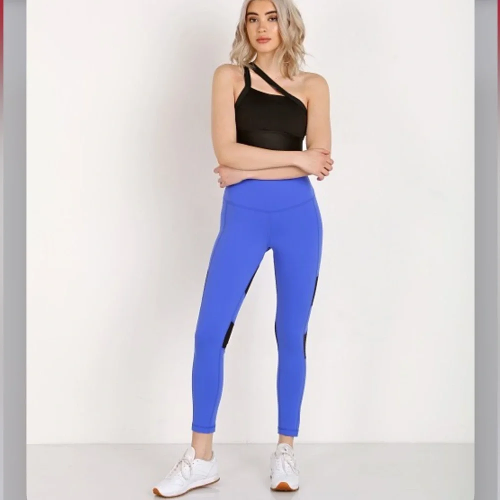 Reebok One Shoulder Bra in Black - Picture 3 of 8